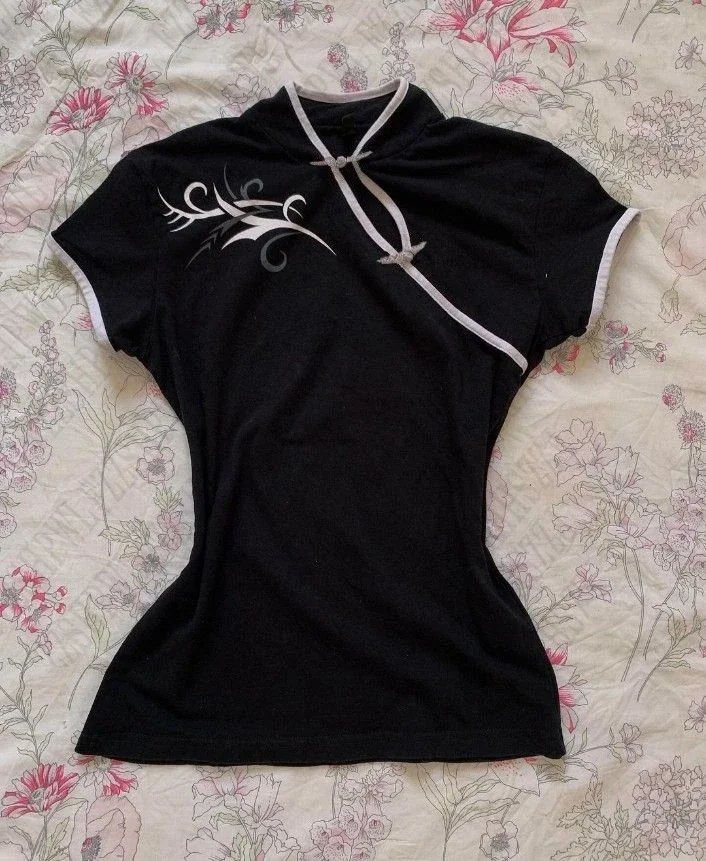 

Classic Y2K Slim Personality Woman's Clothing Gothic Shirts Elegant Artsy Aesthetic Minimalist Short Sleeve Daily Female Tops