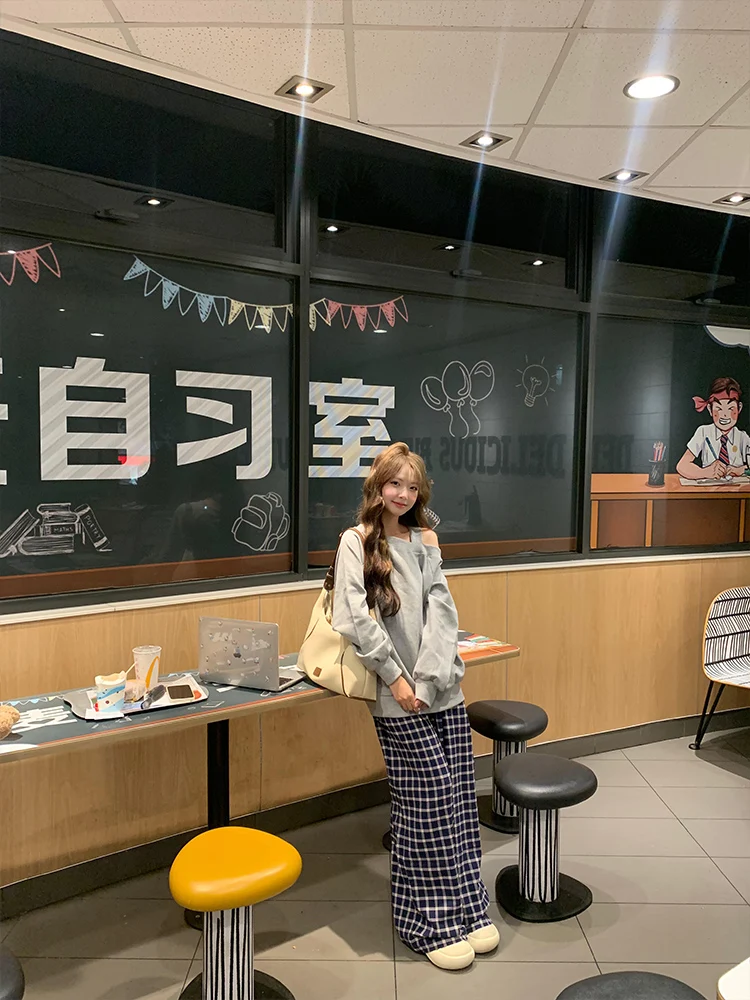 

Женские коричневые толстовки с уникальным однотонным качественным трикотажным принтом для тренировок, Sudaderas, женский галстук с v-образным вырезом, незаменимый разрез для пар