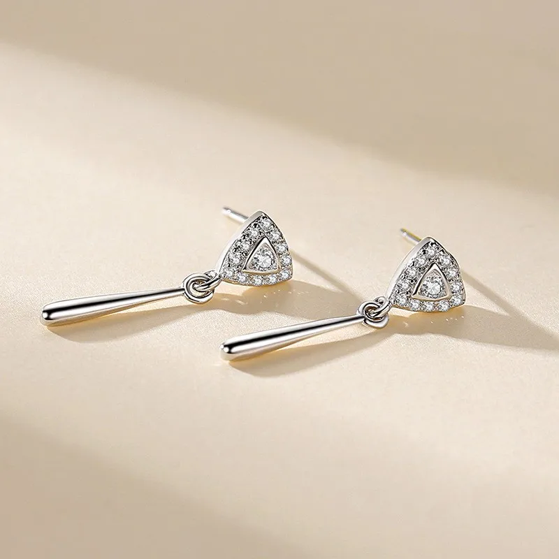 أقراط من الفضة الإسترليني S925 بتصميم هندسي بسيط وعصري للنساء #3