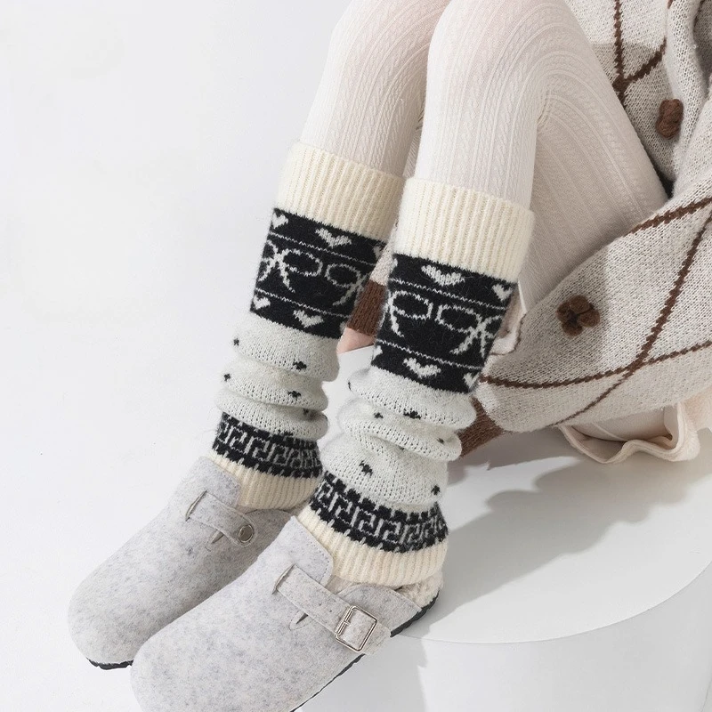 

Женские шерстяные носки, теплые и толстые осенние и зимние носки, комплект из телячьей шерсти с бантом Love, комплект вязаных носков в стиле Майяра