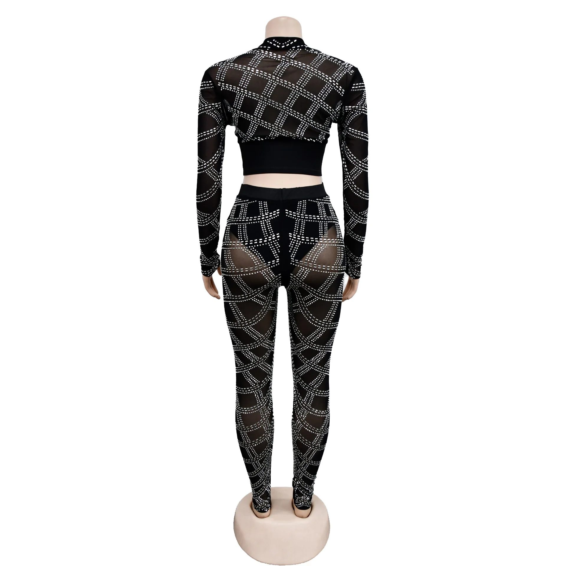 Zweiteiliges Set mit Diamantbesatz für Damen, V-Ne-T-Shirt und Hose, bezauberndes Polyester-Ensemble für den Sommer 2023