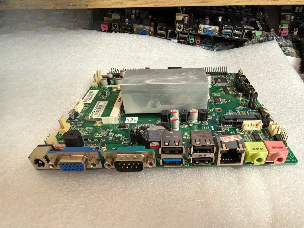 Industrial  board 19014P-ZQ1 (J1900, EDP) mSATA solid state drive with DC interface, second-hand disassembly of the main board