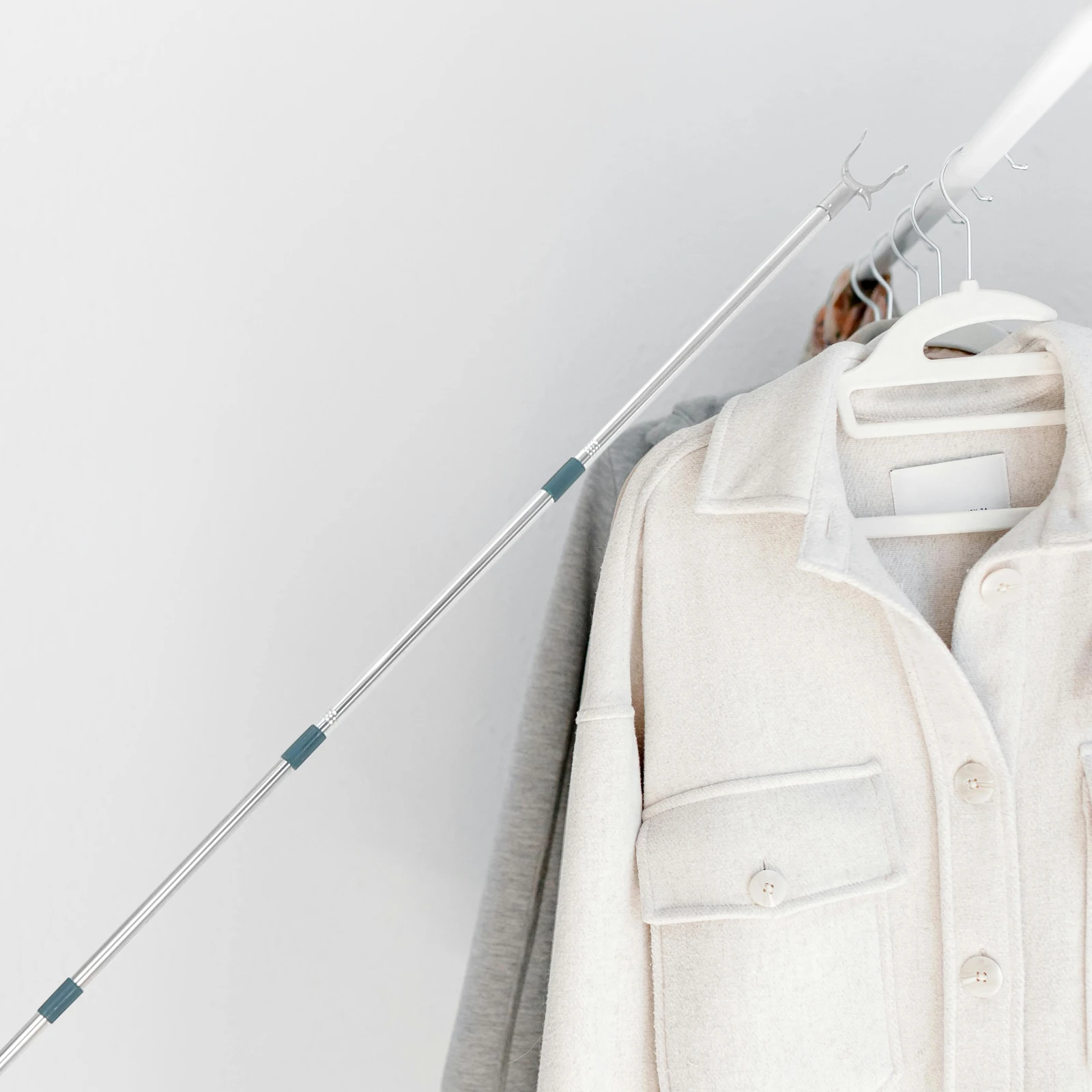 

Clothes Rail Replacement Dry Clothesline Adjustable Clothing Hanging Rod Reach Pole