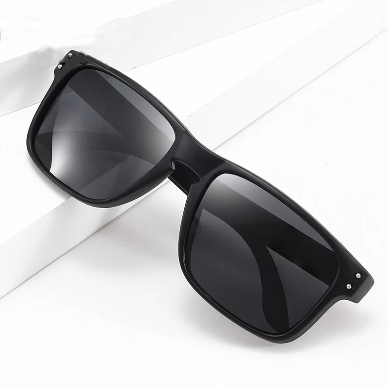 Ultralight Polarized Sunglasses Fashion Anti Glare Outdoor Sport Fishing Sun Glasses Retro Men Women UV400 Night Vision Glasses