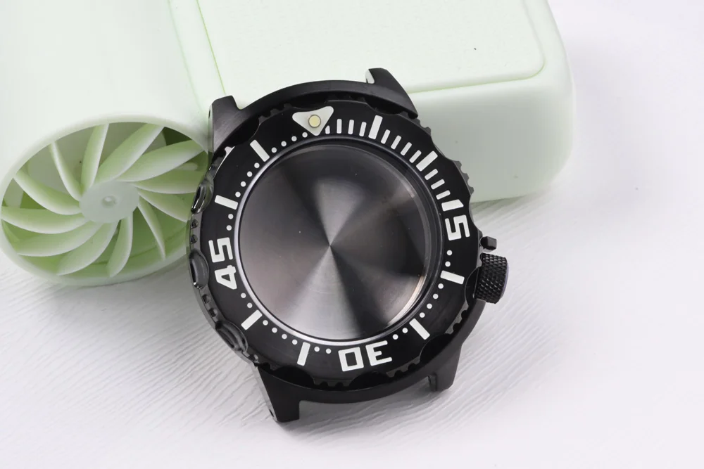 3,8-Uhr-Edelstahl-Uhrengehäuse, passend für Seiko Luminous Saphirglas-Taucheruhr für NH35/NH36 Automatikuhrwerk – Detail 3