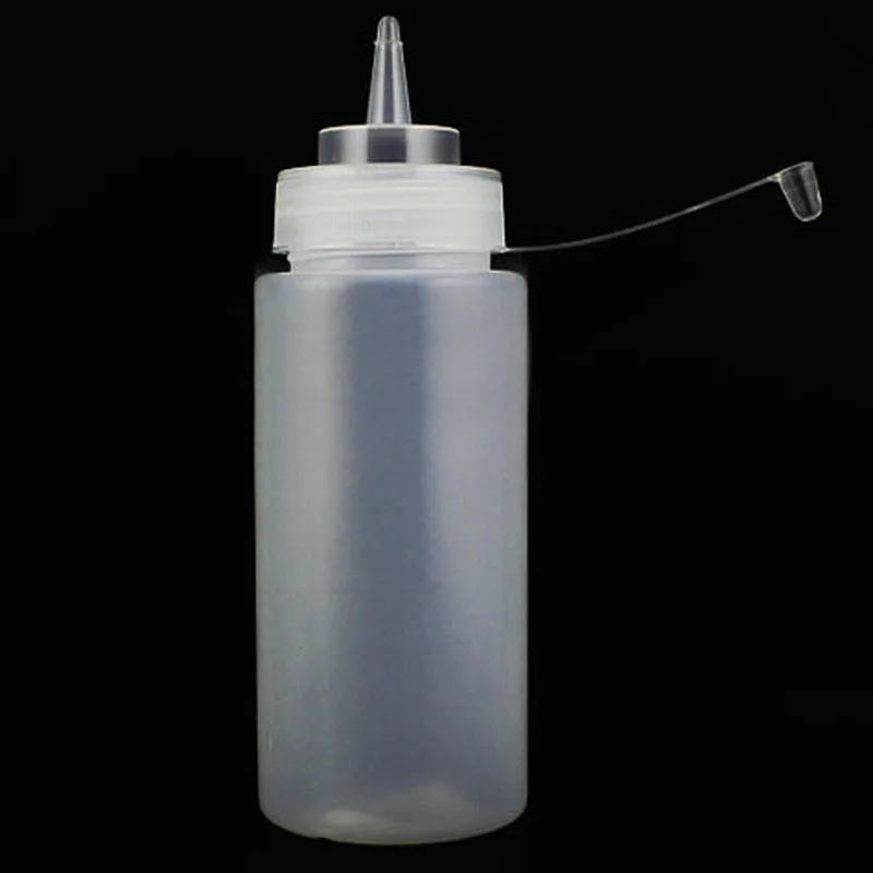 

Squeeze Bottle Dispenser for Condiments Food Safe Plastic Design for Ketchup Mustard Oil and Vinegar Applications