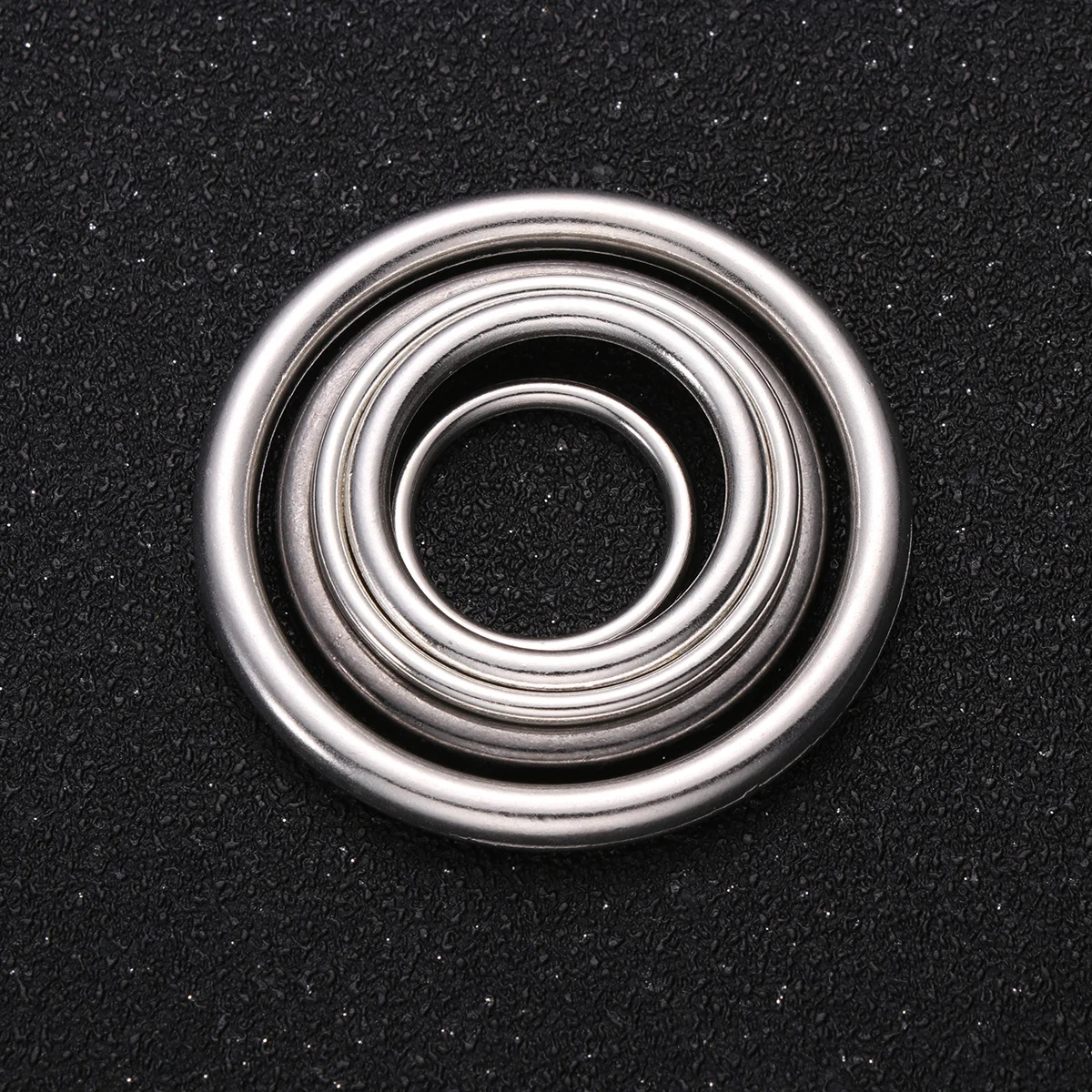 

25Pcs Jewelry Making Ring Kit Metal Closed Round Rings Alloy Multipurpose DIY Crafts Earrings 5 Sizes Silver Black