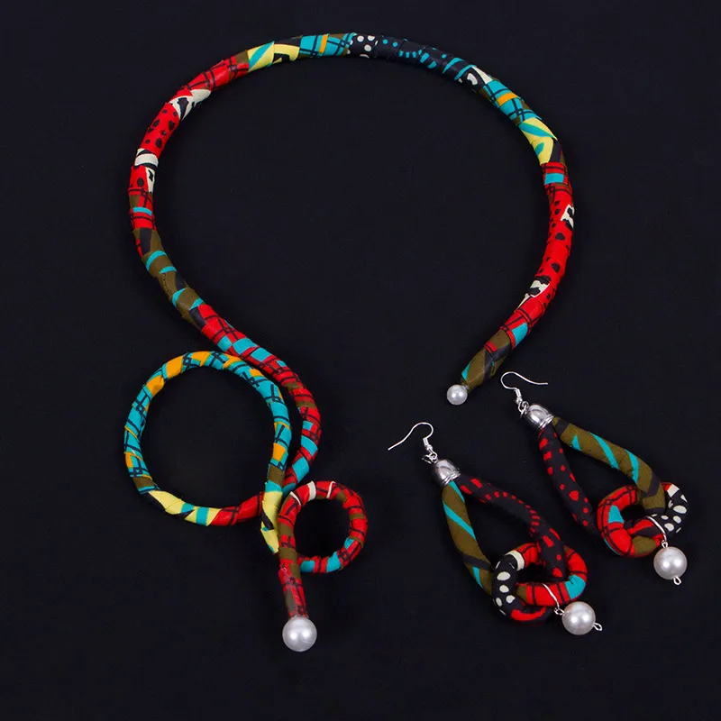 Collier Africain avec 2 Boucles d'Oreilles, Article Manuel, à la Mode, pour la Décoration du Cou, Wyb447, 2023