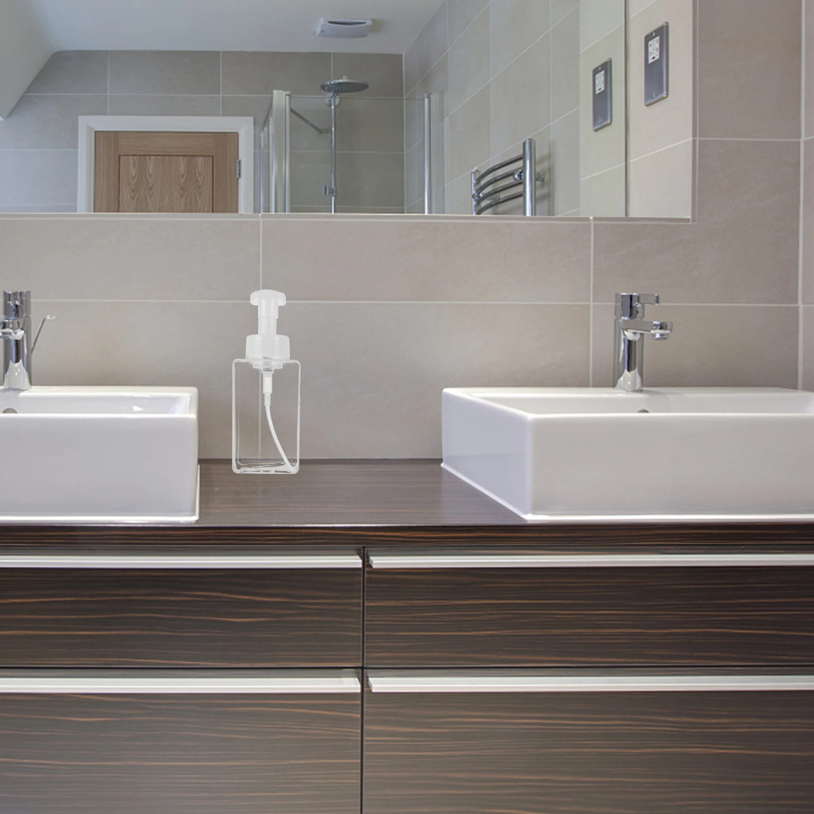 

2Pcs Refillable Foam Bottles Travel Set White Durable Portable Lotion Containers Pump Dispenser for Shampoo Gel