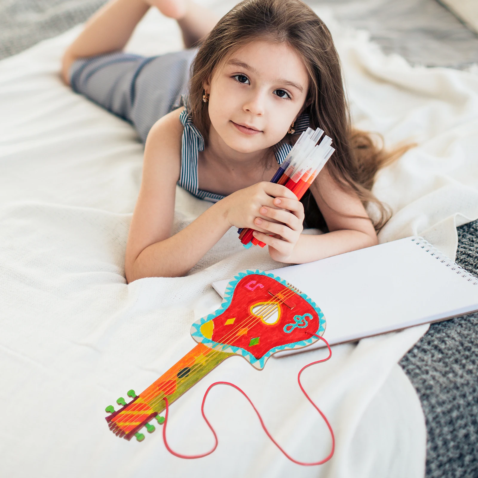 

4pcs Wooden For Diy Painting Small Mini Beginner Children'S Learning Wood Ornament Crafts Party Favors Wooden Decor Kids