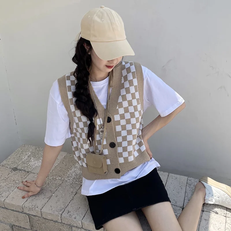 College Style Vintage Cardigan Sweater Vest For Women Loose Fit V Neck Sleeveless Knitted Plaid Button Down Tops