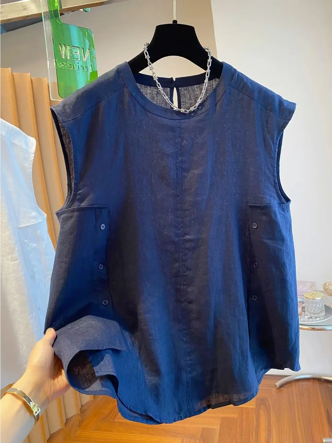 

Ele White Linen Svel Top Women Summer 2025 New Loose Versatile round Hole Slit Vest Small irt Korean Sle