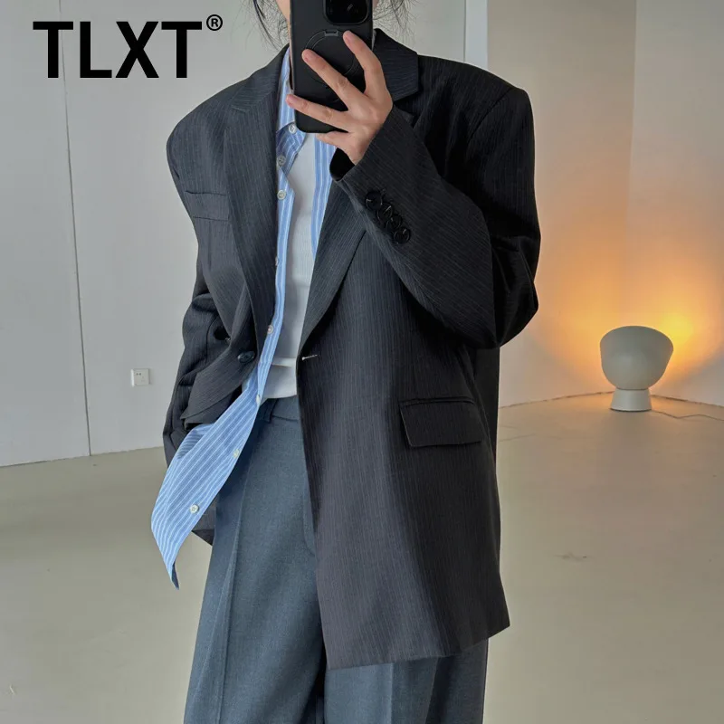 

TLXT Fashion Designer Back Button Split Striped Blazer For Women Long Sleeve Loose Female Jackets 2025 Spring New XK1017