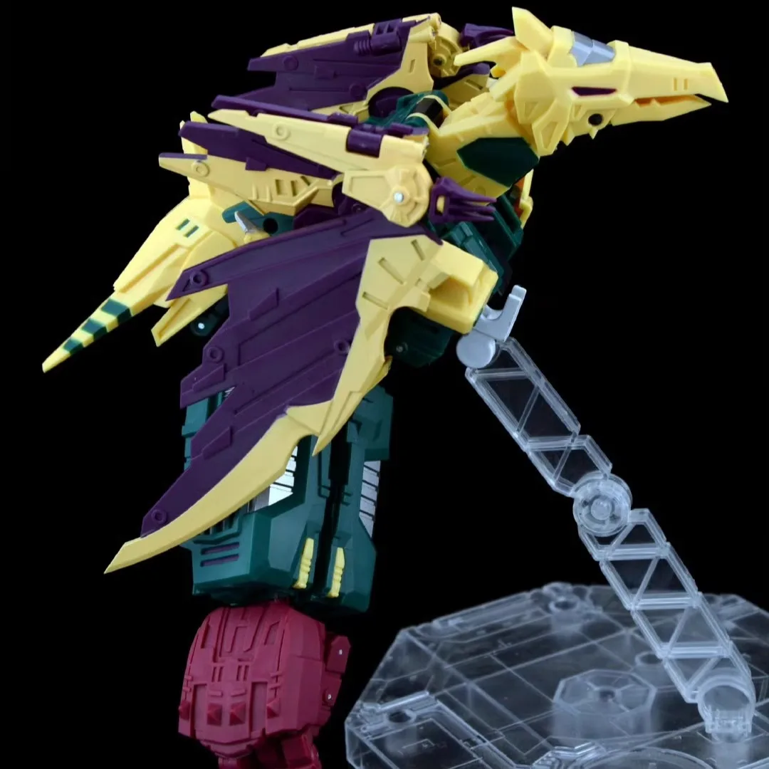 UT O05 Hagen Eagle Giocattoli unici O-05 Le cinque combinazioni di fantasmi pioggia e collezione di action figure Armadillo