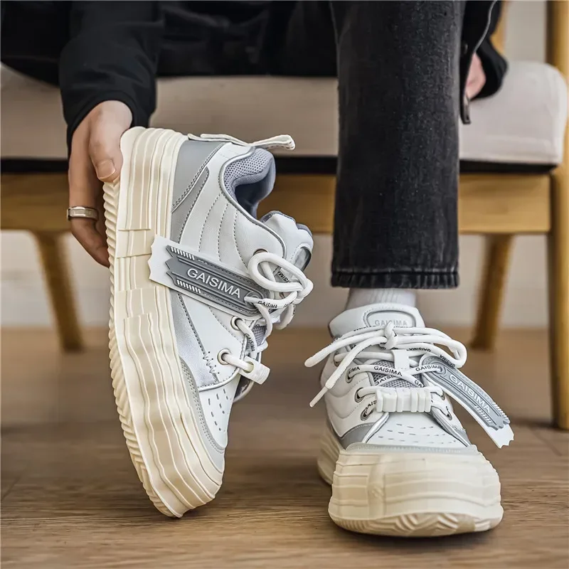 New High-quality Flat, Low-top, Round-toe Color-blocking, Comfortable and Anti-slip Casual Sports Vulcanized Board Shoes