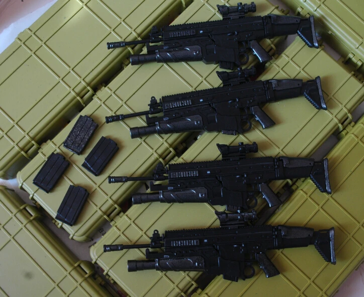 

1/6 Soldier Repainted HK416 Toys Weapon Model Not Real Stuff for 12" Action Figure Body Doll Toy Collection