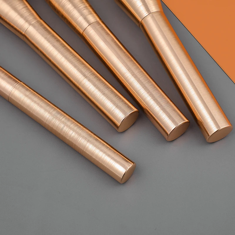 Conjunto de pincéis de maquiagem em ouro rosa de 20 peças, pincéis de beleza sintéticos com alças de alumínio para uso facial e ocular