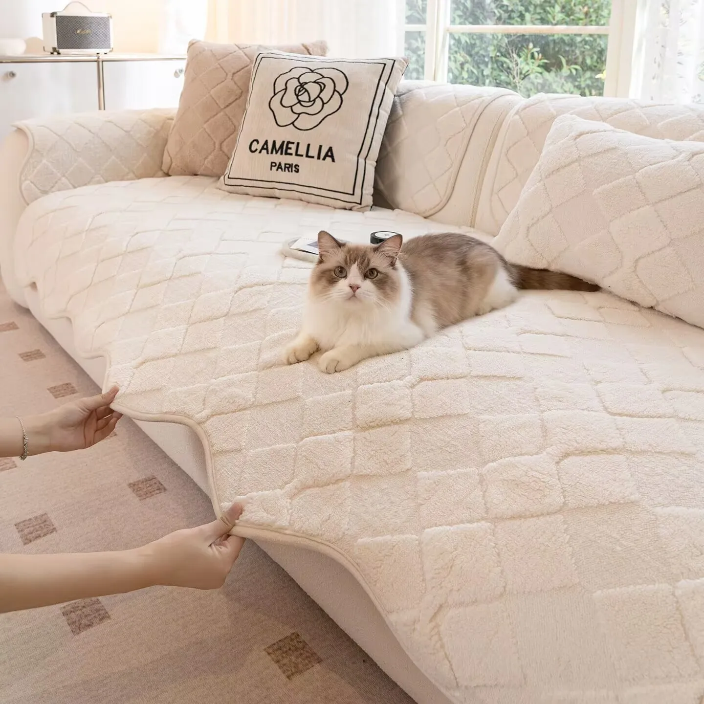 Irregular Flannel Sofa Cushion Dustproof Wear-Resistant Thickened Plush Diamond Lattice Seat Covers Fleece Velvet Sofa Slipcover