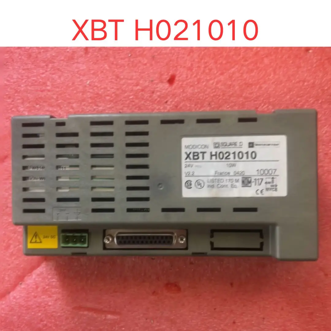 Second-hand test OK XBT H021010 monitor Fast delivery  XBT H021010