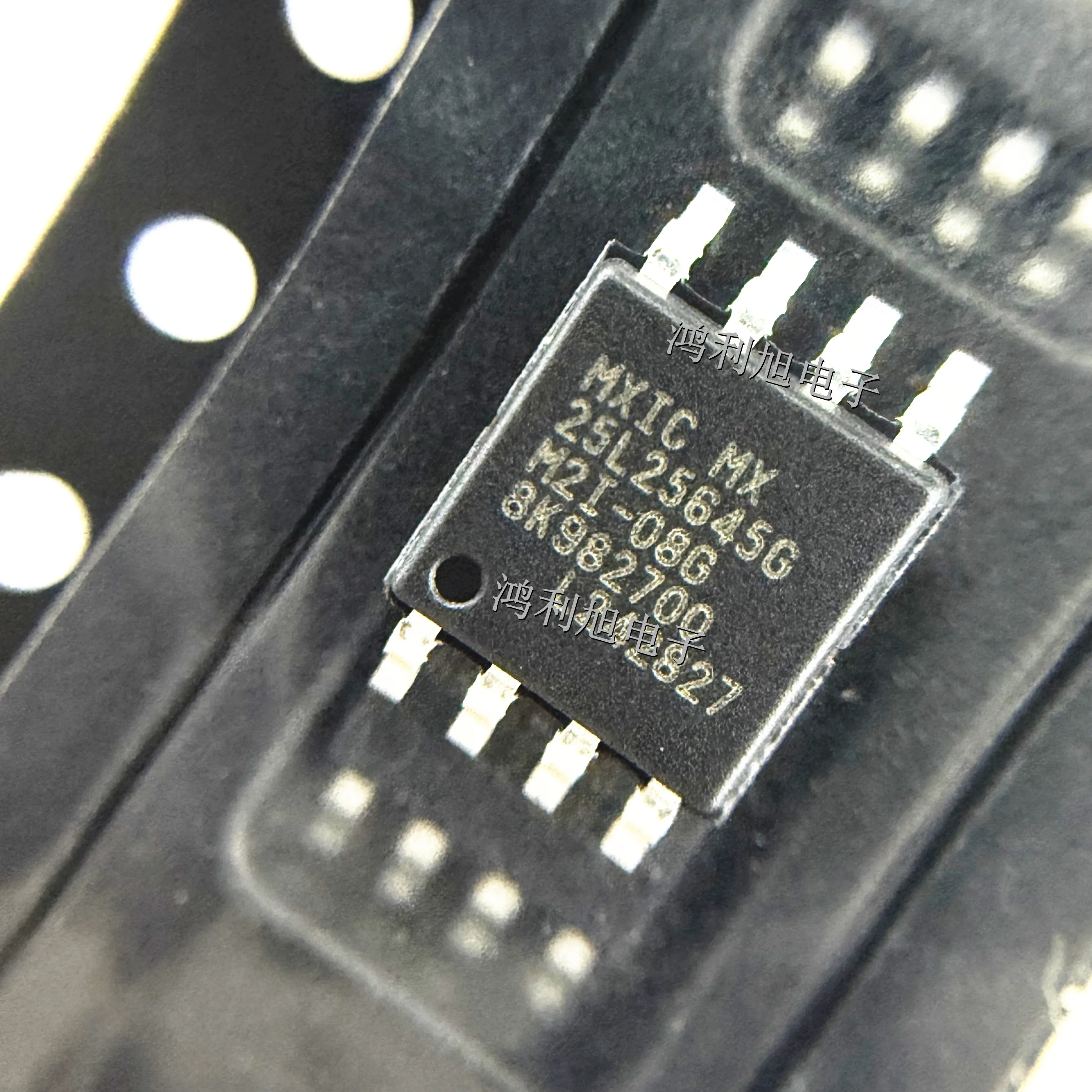 

5pcs/Lot MX25L25645GM2I-08G SOP-8 NOR Flash Serial NOR 3V 256Mbit x4 I/O Operating Temperature:- 40 C-+ 85 C