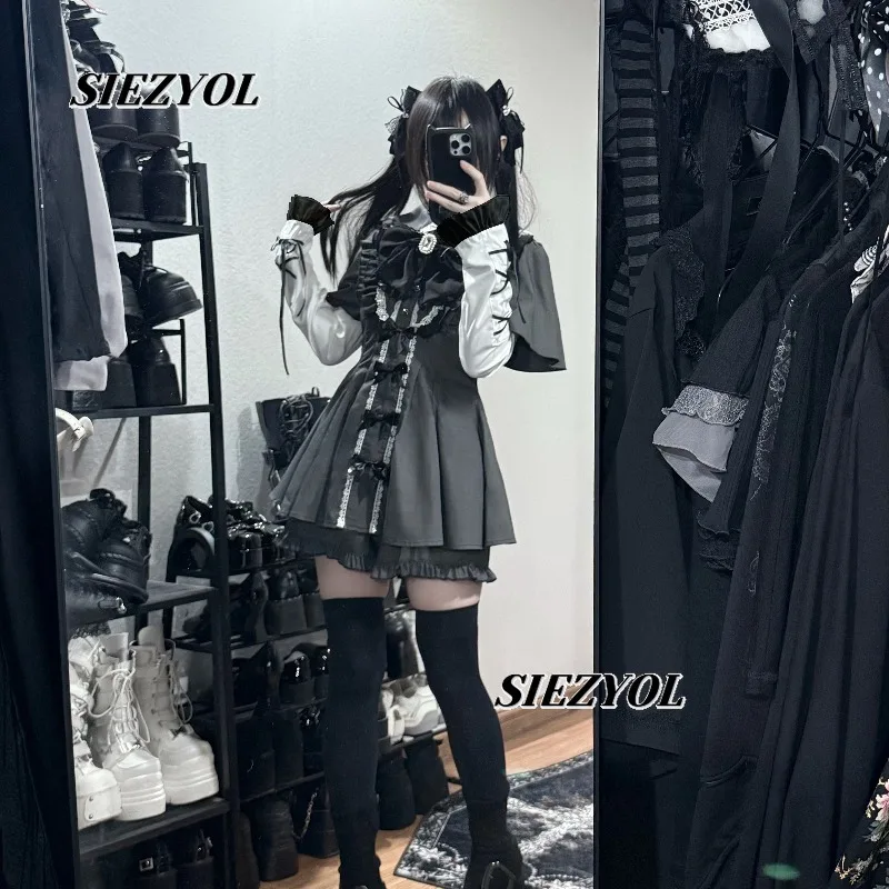 Sweet Outfits Original Design Japanese Mass-produced Dark Color Doll Collar Bow High Waist Dress and Shorts Sleeve Set