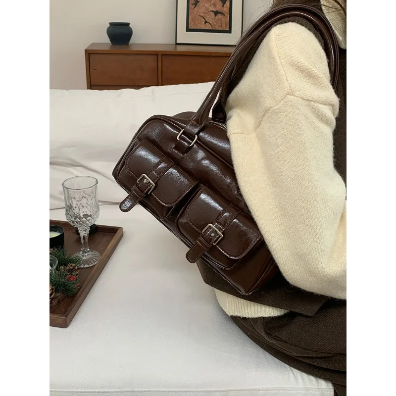 Новинка 2024 года, большая вместительная корейская сумка для боулинга с двойным карманом в стиле ретро, модная сумка для пригородных поездок под мышками