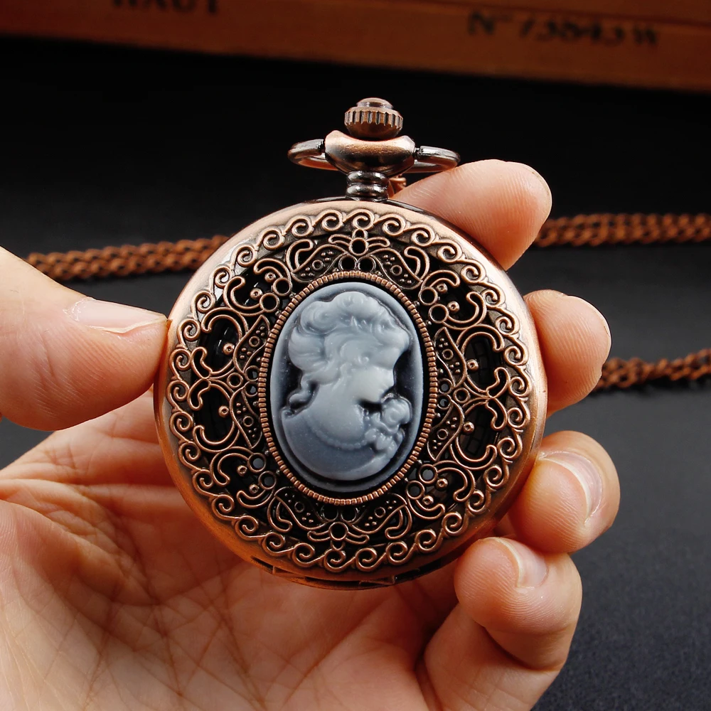 Antique Vintage Charm Beautiful Woman Quartz Pocket Watch Necklace With Chain Popular Exquisite Birthday Gift For Women