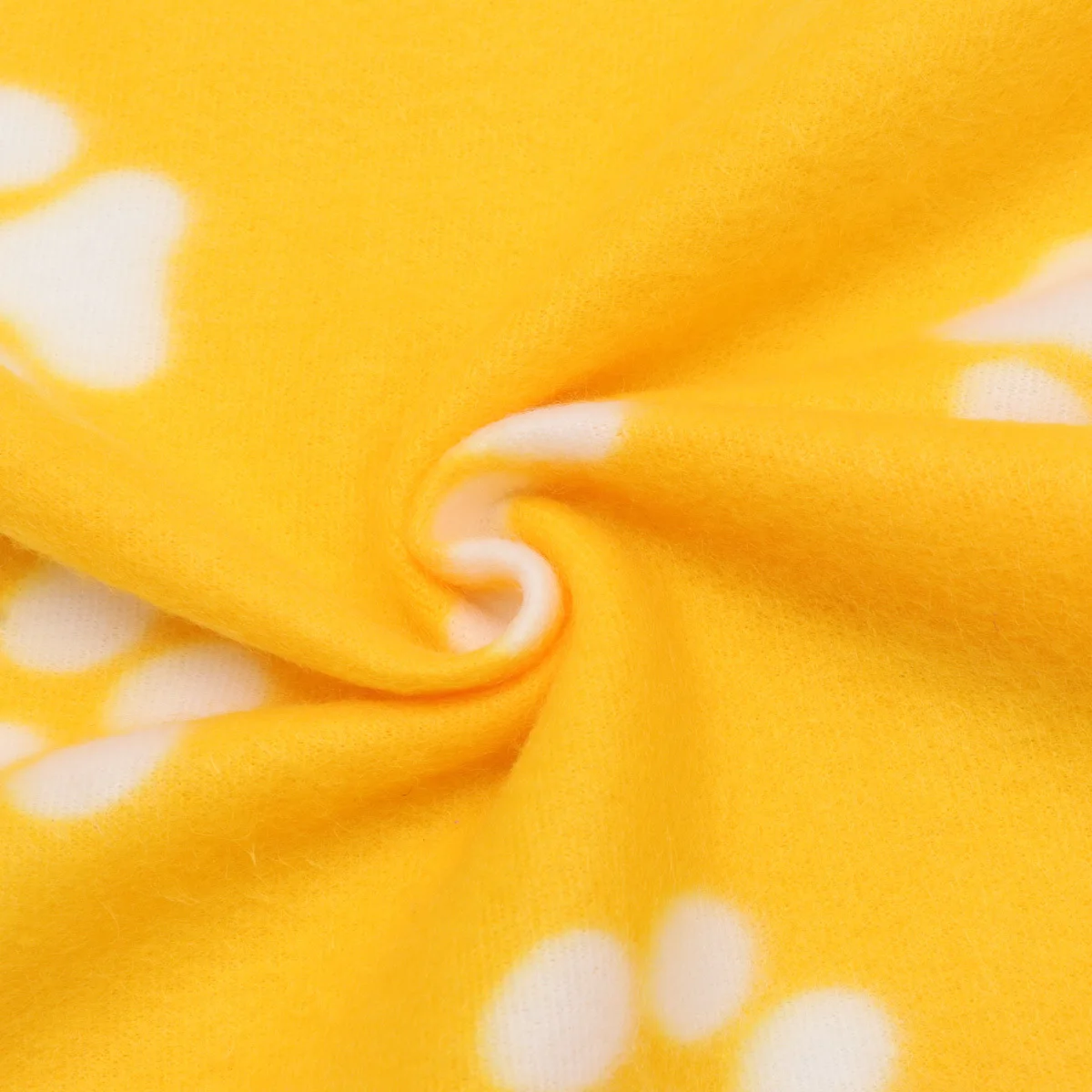

Ultra-Soft Pet Blanket 60X70Cm Double-Sided Fleece Dog Cat Animal Bed Mat Warm Comfortable For Sofa Carpet Protection Pet Towels