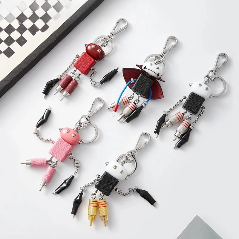 

Robot punk style high-end luggage accessories keychain metal leather fashion trend car keychain creativity