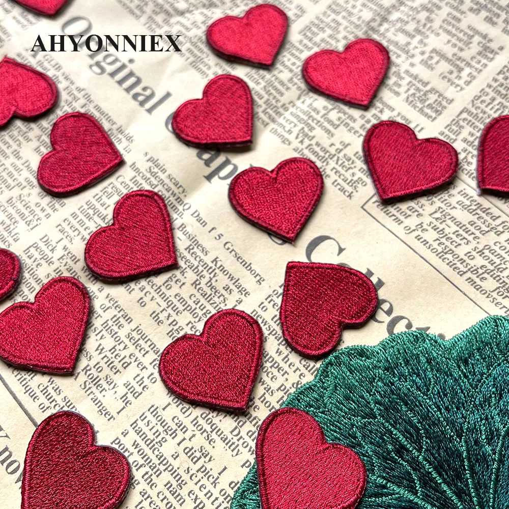 10PCS Delicate Heart Patches Embroidered Sticker Iron On Patches for Clothing Applique DIY Clothing Hairpin Earring Accessories