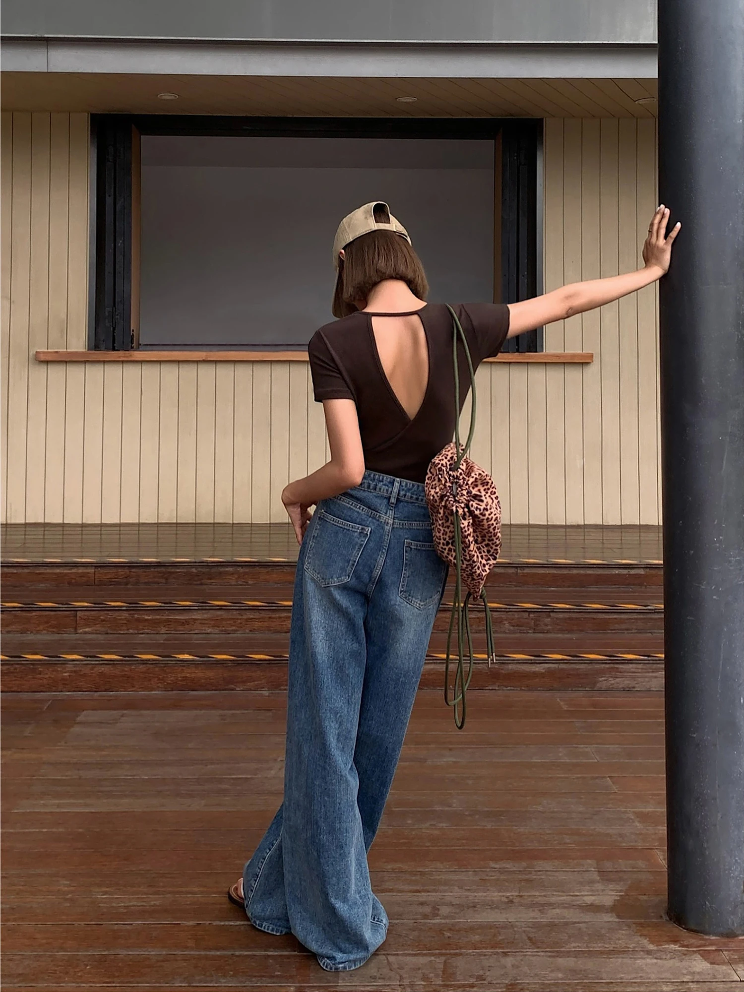 

Черная вязаная сексуальная футболка с вырезами Ba ort Sve, женская футболка с пикантным дизайном для девочек, облегающий сексуальный топ, модный уличный летний топ