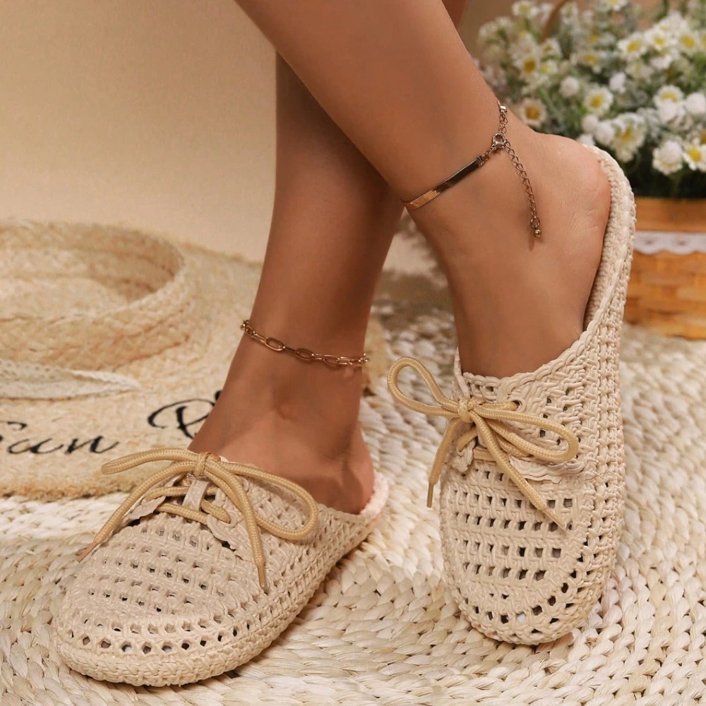 Ladies\' Hollow Summer Ventilated Lace-Up Flat Shoes Summer New Arrival Suitable Beach Shoes