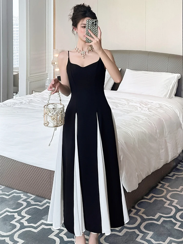 ชุดเดรสงานปาร์ตี้หวานๆ สำหรับผู้หญิง ดีไซน์หรูหรา เซ็กซี่ สีดำขาวตัดกัน สายเดี่ยว เปิดหลัง ทรงพลีท กระโปรงยาวทรงสวิง ชุดราตรีสำหรับงานพรอม