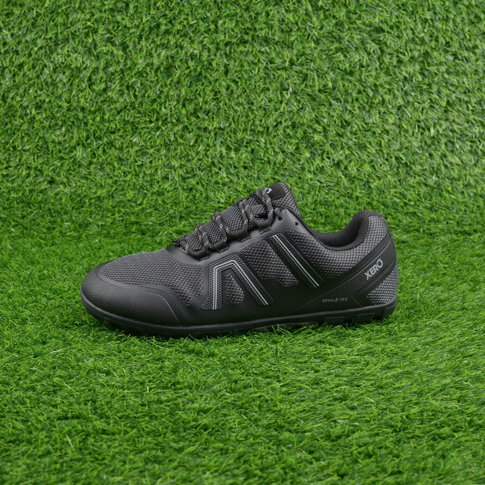 Hot 2025 new neutral lightweight breathable hiking shoes summer wear mountaineering hiking shoes very good