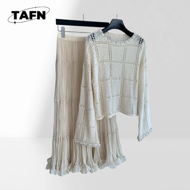 

Comfy Women’s Skirt and Top Set, for Casual or Evening Wear Women’s Matching Skirt Set, for Getaways or Casual Days A25147