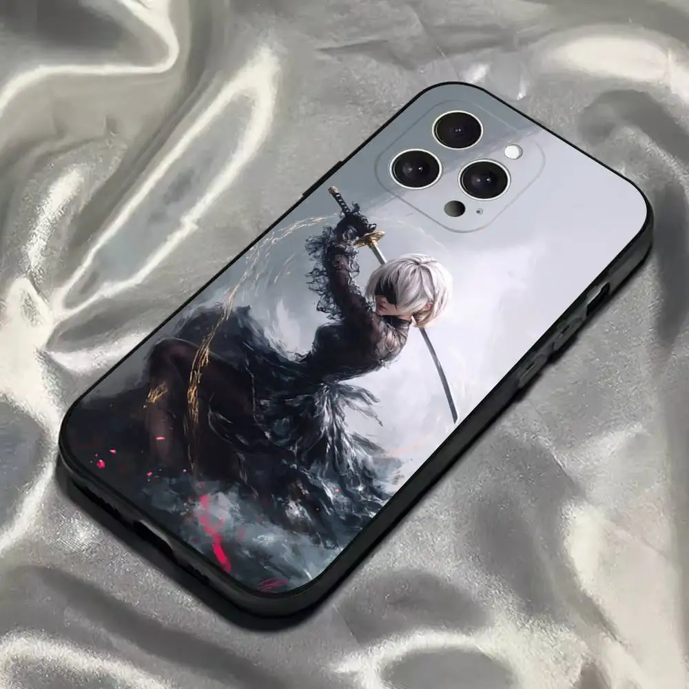 حافظة هاتف N-NieR A- Automata 2B لهاتف iPhone 16,15,14,13,12,11,Pro,Max,Plus,X,XS,SE4,E,Mini,Soft Black Case