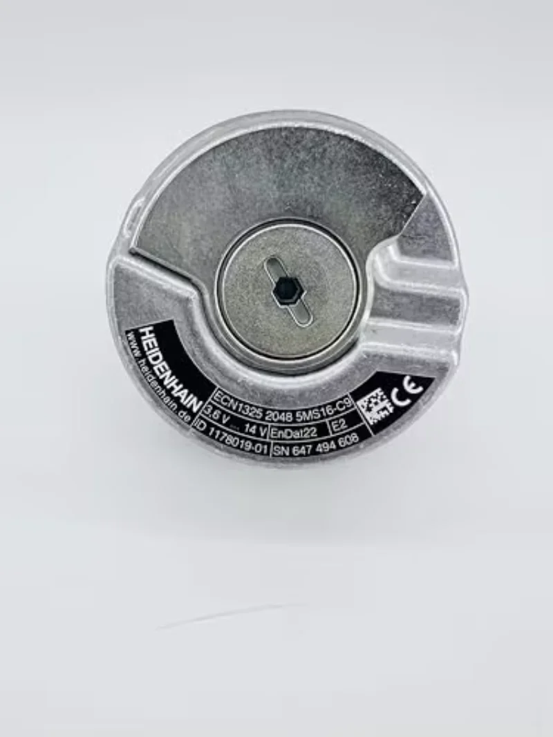 ECN1325 Rotary Encoder 2048 Line Count EnDat22 Interface 3.6-14V Power Supply for Apartments and Hotels