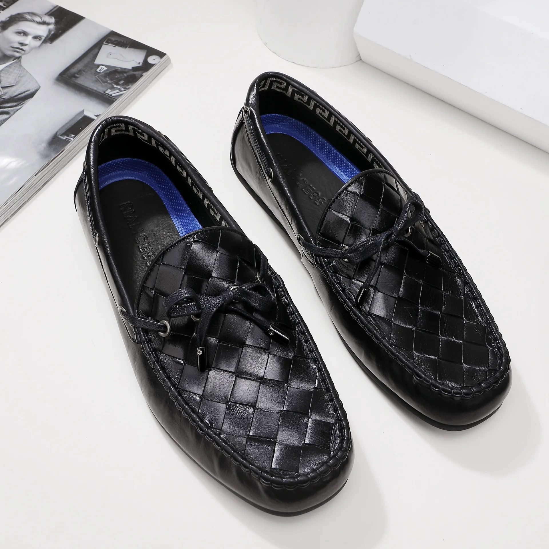 British leather shoes for men in summer, woven driving, business and leisure leather shoes for men, penny loafers