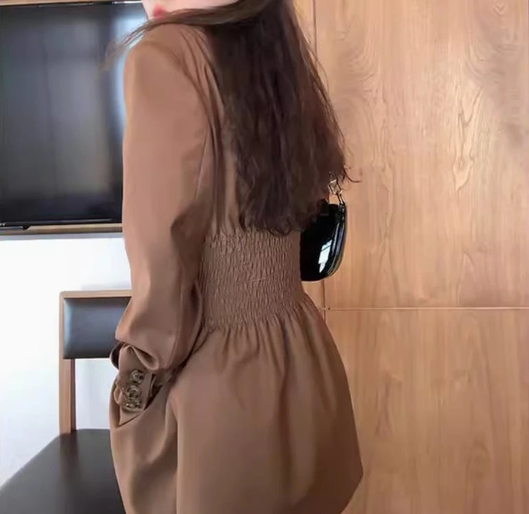 SuperAen แจ็คเก็ตหนังผู้หญิงฤดูใบไม้ผลิและฤดูใบไม้ร่วง 2025 ใหม่หลวมสั้นแฟชั่นแจ็คเก็ตหนัง PU