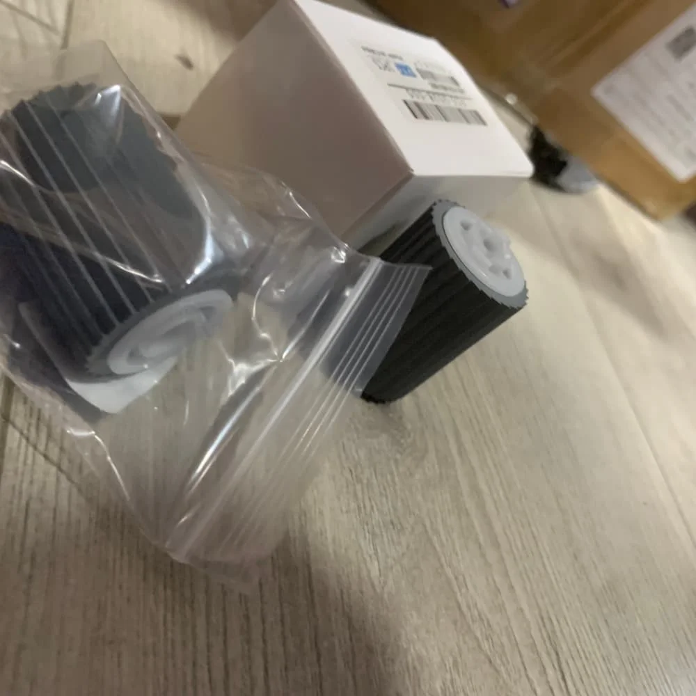 

1 комплект ролика захвата/подачи/оперрации для Canon iR 8085 8095 8105 8205 8285 8295 FC5-2524-000 FC5-2526-000 ФА5-2528-000