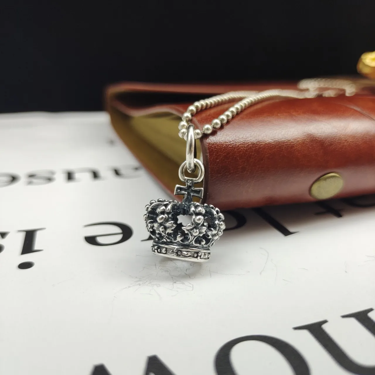 Fashion trendy simple ins special-interest design men's and women's s925 sterling silver personalized retro crown pendant