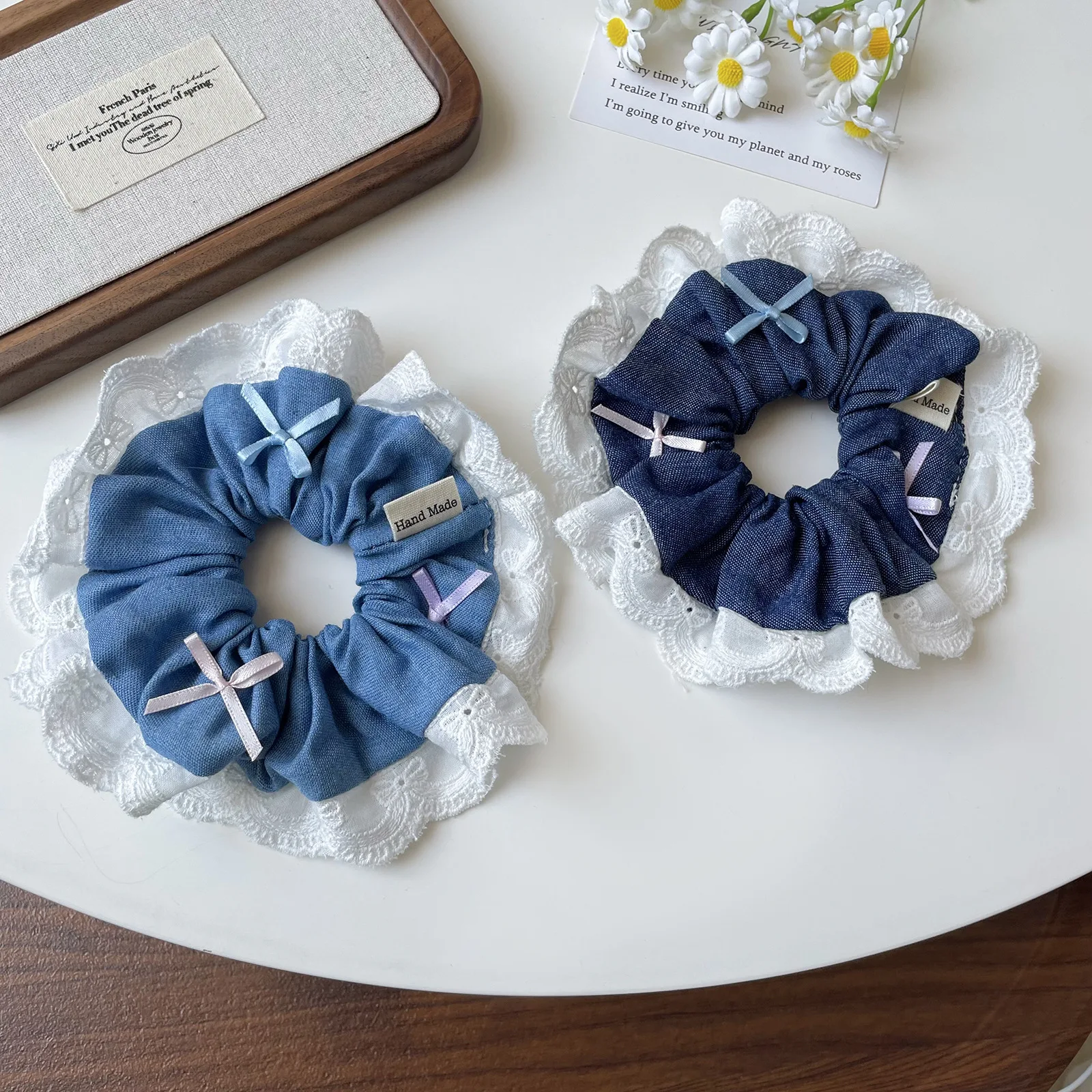 Fashion Blue Vintage Floral Elastic Scrunchies Soft Hair Ties Non Slip Hair Accessories For Ponytail Bun Hair Styling Daily