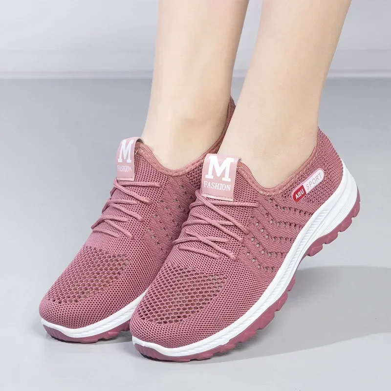 Primavera e l\'estate nuove scarpe da donna in rete traspirante con suola spessa bocca poco profonda scarpe da donna Casual sportive da passeggio