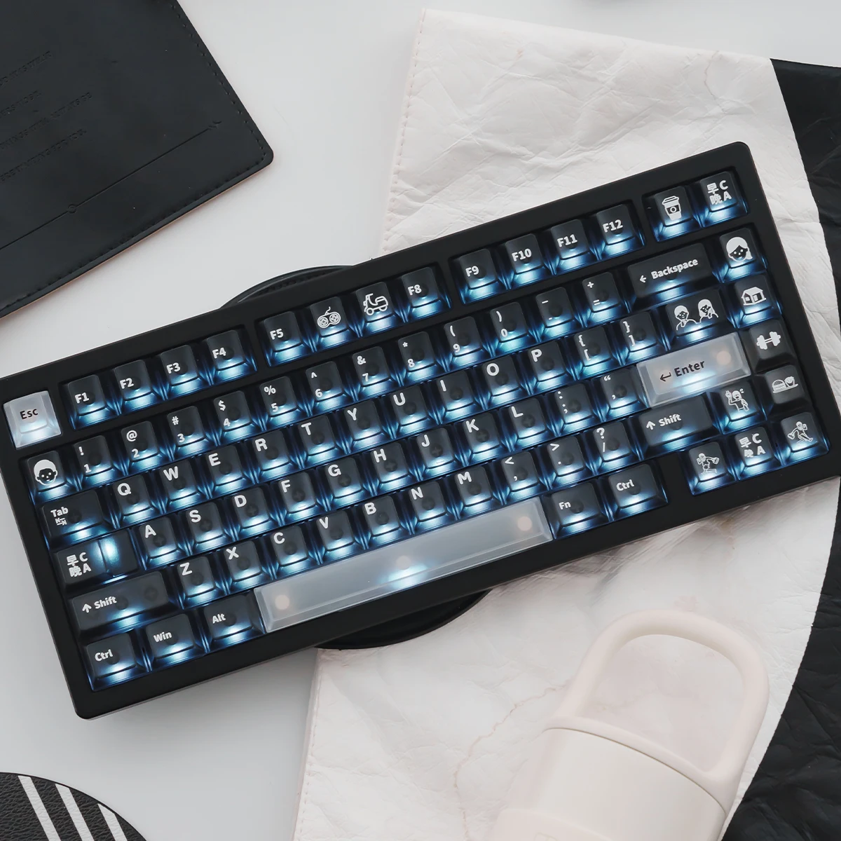 

Gradient Black 150 Keys Ice Crystal Transparent Keycaps Cherry Profile PC/PBT Keycaps For Cherry MX Mechanical Keyboard