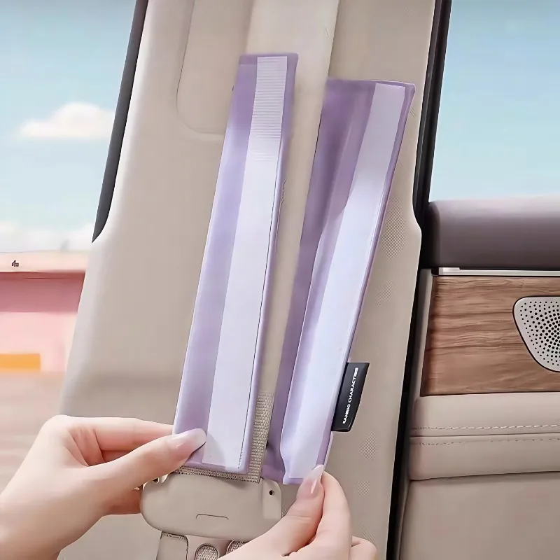 Cintura di sicurezza per auto Sanrio Kulomi Kawaii Cintura di sicurezza per sedile in cartone animato Spalline in pelle PU Copertura protettiva piatta 3D Anti-collo strangolare