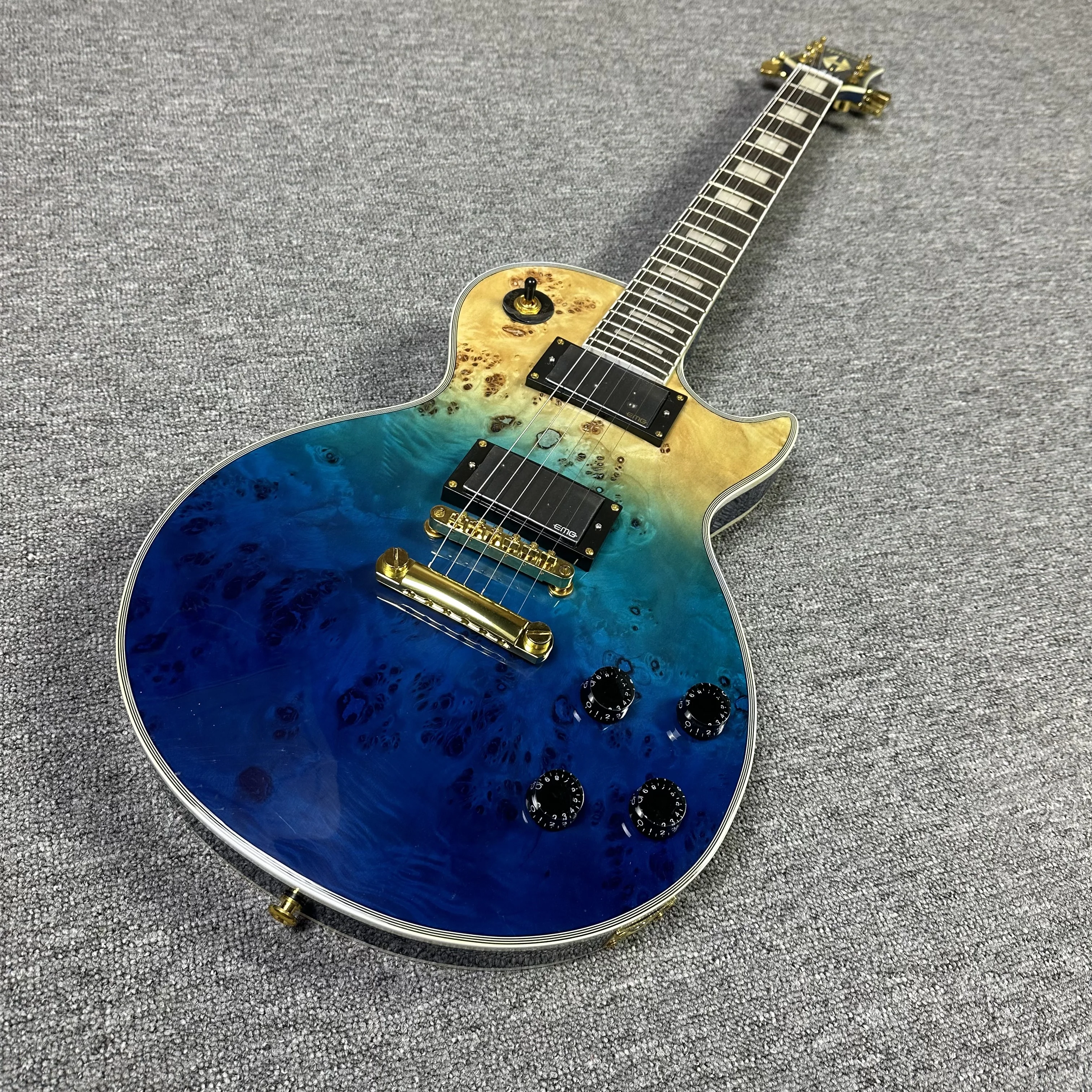 

LP Guitar, Tree tumor veneer Maple Top, Body, Rosewood Fretboard, gold Hardware