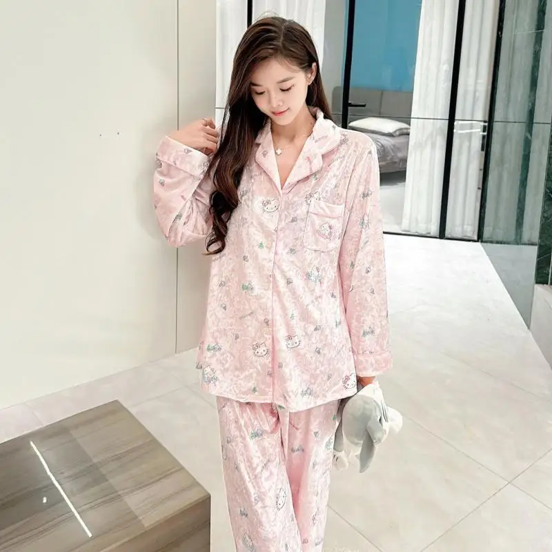 Hot Sanrio Meisje Gouden Fluwelen Winter Warm Houden V-hals Pyjama Set Kawaii Hello Kitty Comic Vest Dragen Buiten Vrijetijdskleding