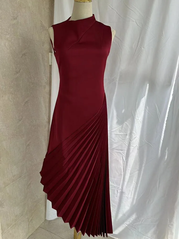 ชุดราตรีสีแดงแบบลำลองสำหรับผู้หญิง แขนกุด คอทรงโอ ไหล่เฉียง จับจีบ เหมาะสำหรับงานเลี้ยง งานแต่งงาน