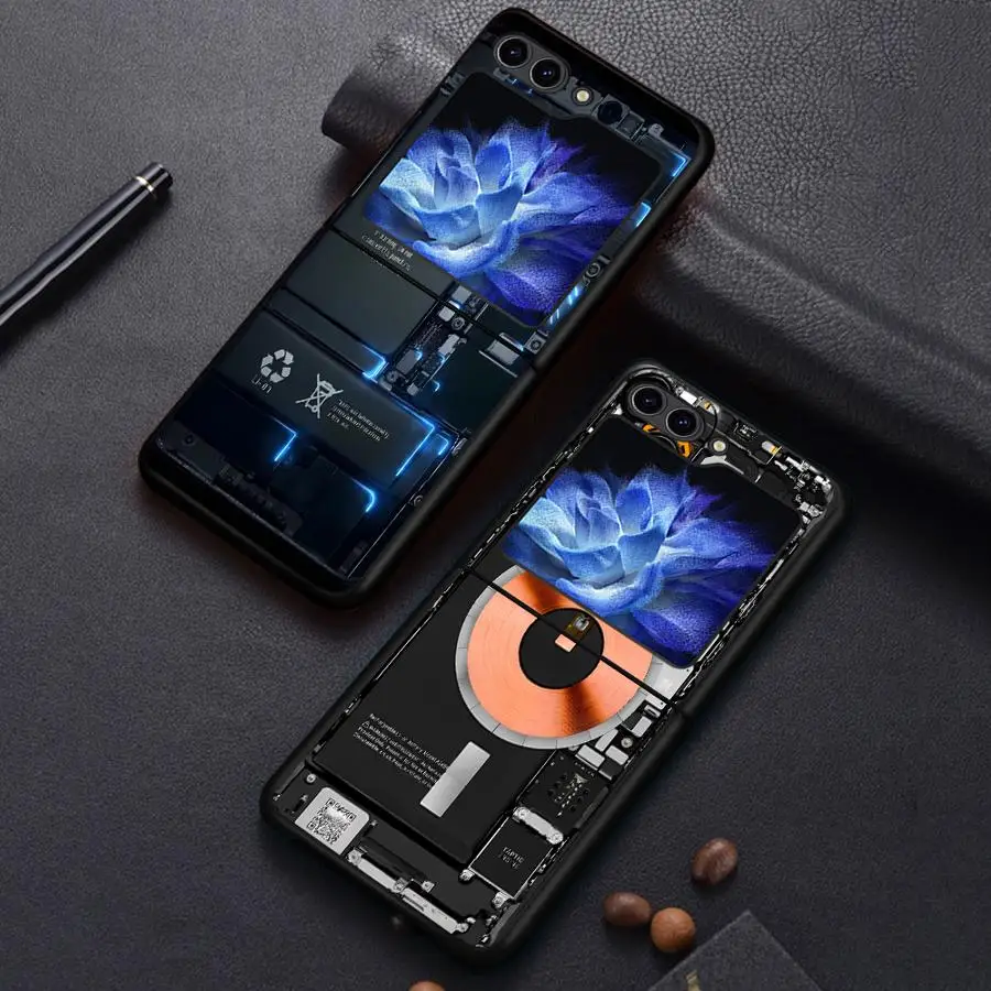 Case for Samsung Galaxy Flip6 Flip7 FE Flip5 Z Flip 7 6 5 4 3 Flip4 Flip3 Back Phone Cover Funda Circuit Board Pattern