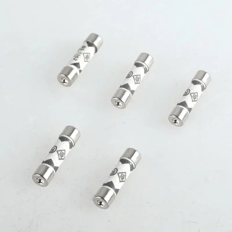 30pcs 10a fusibili per provette ceramica fusibili alte prestazioni tappie uk fusibili uscite fusibili per estensione fusibili